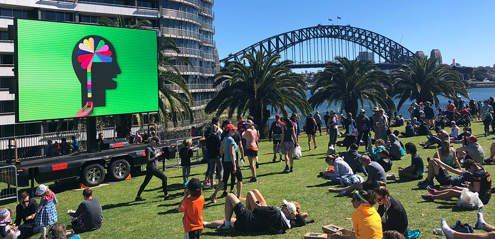 media that moves digital screen 15 sydney running festival 1 980px