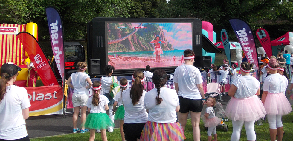 media that moves experiential nintendo just dance 1 980px