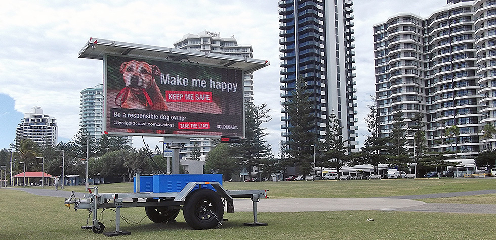 media that moves solar ad trailer city of gold coast dogs 3 980px